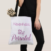 Trotzdem beharrte sie tasche (Von Nahem)