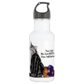 Trotzige, reuelose getigerte Katze lustig Trinkflasche (Vorderseite)