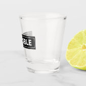 TROUBLE Bold Block Design Shot Glass Schnapsglas (Rechts)