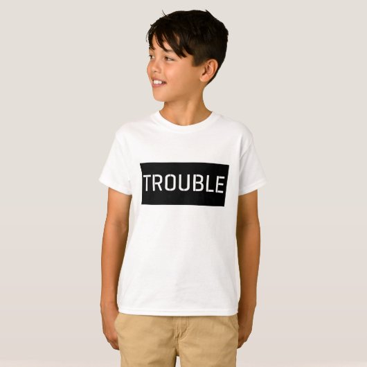 Trouble Typografie T-Shirt (Vorne ganz)