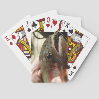 Trout in Hands Spielkarten