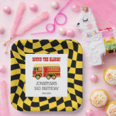 Truck Black Yellow Checkered 3. Geburtstag Pappteller (Party)