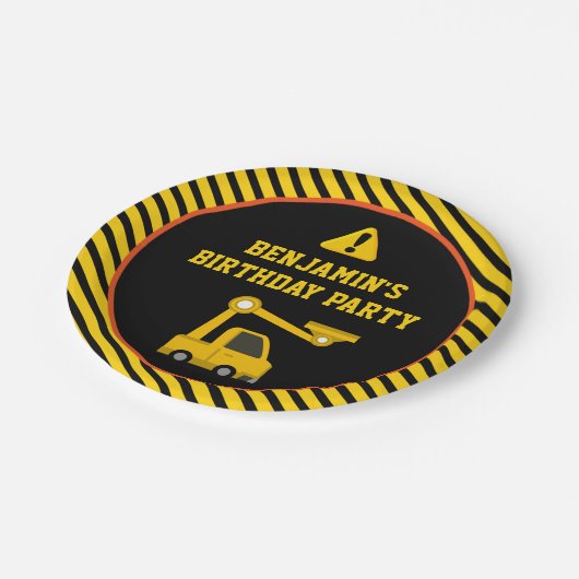 Truck Construction Birthday Party Pappteller (Schrägansicht)