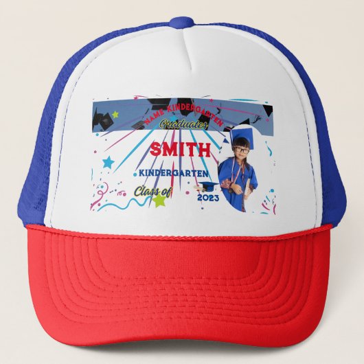 Trucker Hat graduiert Kindergarten Foto und Name Truckerkappe (Vorderseite)