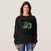 Trucker Papa And Husband Truck Driver US Flag Sweatshirt (Vorne ganz)