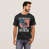 Trucker Truck Driver American Flag My Daughter Dri T-Shirt (Vorne ganz)