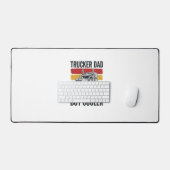 Trucker-Vater wie ein normaler Vater, aber cooler  Schreibtischunterlage (Tastatur & Maus)