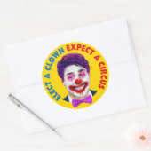 Trudeau Clowgesicht, wählen Sie einen Clown erwart Runder Aufkleber (Umschlag)