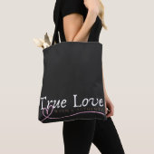 True Love.b Tasche (Von Nahem)