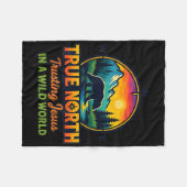 True North Vbs 2025 Trusting Jesus Wilderness Chri Fleecedecke (Vorderseite (Horizontal))