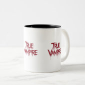 True Vampire Gothic Dripping Blood Text Design Zweifarbige Tasse (VorderseiteRechts)