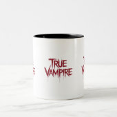 True Vampire Gothic Dripping Blood Text Design Zweifarbige Tasse (Mittel)
