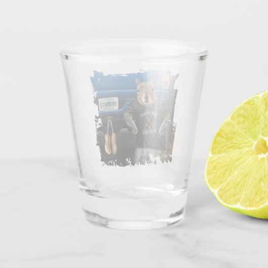 Truk Nutz - Lustige LKW-Nüsse Schnapsglas (Rückseite)