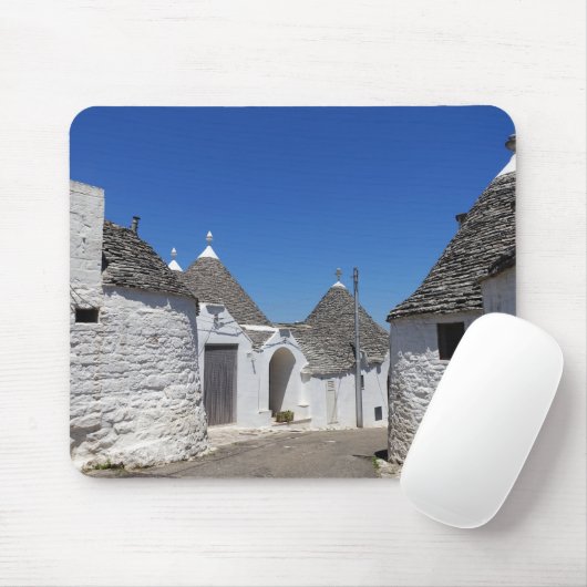 Trulli Häuser in Alberobello, Puglia mousepad (Mit Mouse)