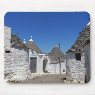 Trulli Häuser in Alberobello, Puglia mousepad