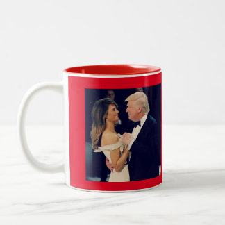 Trump 2020 Das Beste steht noch bevor Zweifarbige Tasse