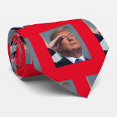 Trump 2020 macht Amerika groß Krawatte (Gerollt)