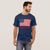 TRUMP 2024 AMERICAN FLAG BASIC DARK T - SHIRT (Vorne ganz)