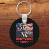 Trump 2024: Amerika Ck Daddys Zuhause Trump Pink Schlüsselanhänger (Vorderseite)