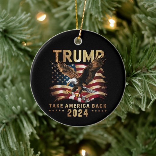 Trump 2024: Amerikas Fahne zurücknehmen Trump 2 Keramik Ornament (Baum)