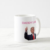 Trump 2024 bringt Amerika zurück auf Daddys Zuhaus Kaffeetasse (VorderseiteRechts)