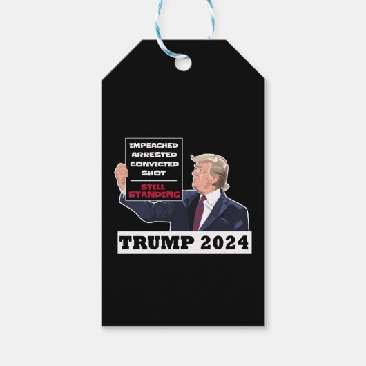 Trump 2024 immer noch Stehend Präsidentenwahl USA Geschenkanhänger (Vorderseite)