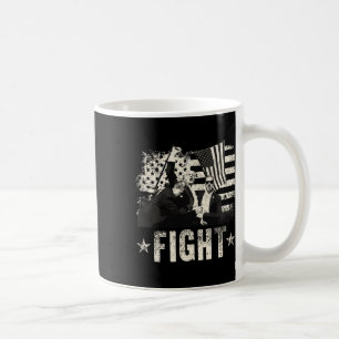 Trump 2024 kämpft gegen Donald Trump Fist Pum Kaffeetasse