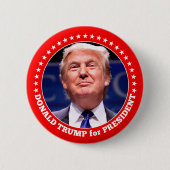 Trump 2024 mit Foto und roter Grenze Button (Vorderseite)