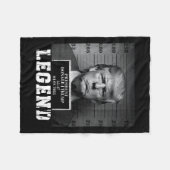 Trump 2024 Mugshot Präsident Legend Fleecedecke (Vorderseite (Horizontal))