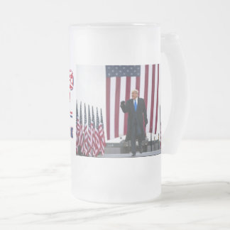 Trump 2024 nimmt Amerika zurück Mattglas Bierglas