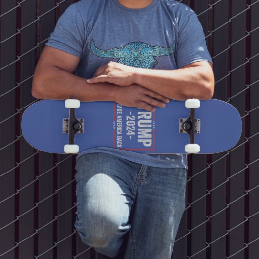 Trump 2024 Patriotischer republikanischer Präsiden Skateboard (Außenbereich 3)