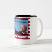 Trump 2024 zweifarbige tasse (VorderseiteRechts)