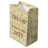 TRUMP 2025 MITTLERE GESCHENKTÜTE (Rückseite Schrägansicht)