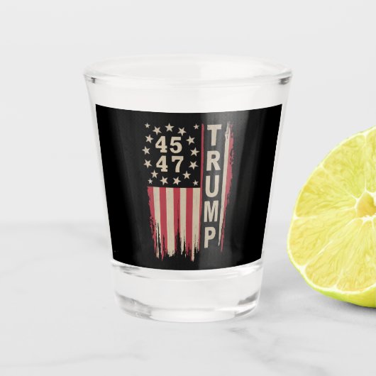 Trump 45 47 Vintag Retro America Flag Schnapsglas (Vorderseite)