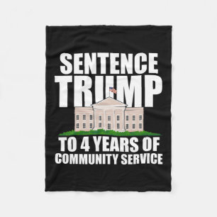 Trump: 4 Jahre Dienst in der Gemeinschaft 7 Fleecedecke