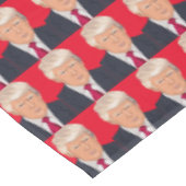 TRUMP 4TH JULI PAPTY Tablecloth Tischdecke (Schrägansicht)