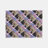 TRUMP-AMERIKA-COWBOY FLEECEDECKE (Vorderseite (Horizontal))