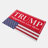Trump-Befürworter leben hier auf amerikanischer Fl Fußmatte (Schrägansicht)