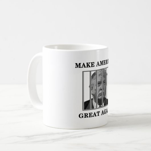 Trump Behind Bars Kaffeetasse (Vorderseite Links)