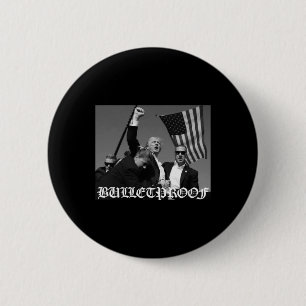 Trump Bulletproof Old English Schriftart Button