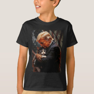 Trump, der eine orange Katze 2024 umarmt, macht Ka T-Shirt