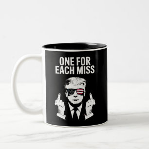 Trump Eins für jeden Fehler Zweifarbige Tasse