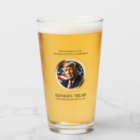 Trump-Einweihungstag Sammelbier Glas (Vorne (Gefüllt))
