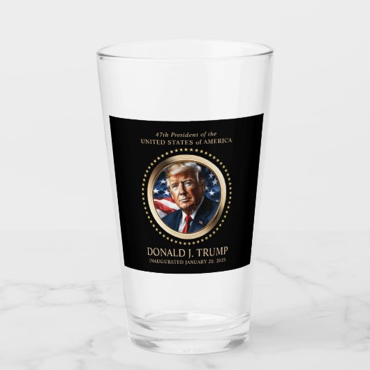 Trump Einweihungstag Sammler Beer Glas (Vorderseite)