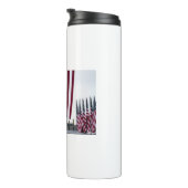 Trump-Flags Thermosbecher (Nach rechts gedreht)