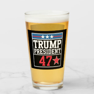Trump gewinnt die Wahl 2024 Trump gewann 2024 Glas