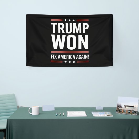 Trump gewinnt MAGA Trump-Gewinner 2024 - Amerika w Banner (Messeveranstaltung)