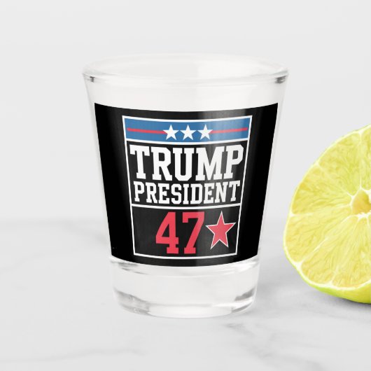 Trump gewinnt Wahl 2024 Trump gewinnt 2024 Schnapsglas (Vorderseite)