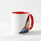 Trump Girl 2028 mit Flag Shoe Tasse (VorderseiteRechts)