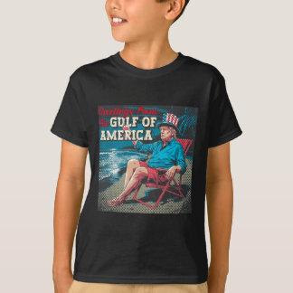 Trump grüßt vom Golf Beach of America T-Shirt